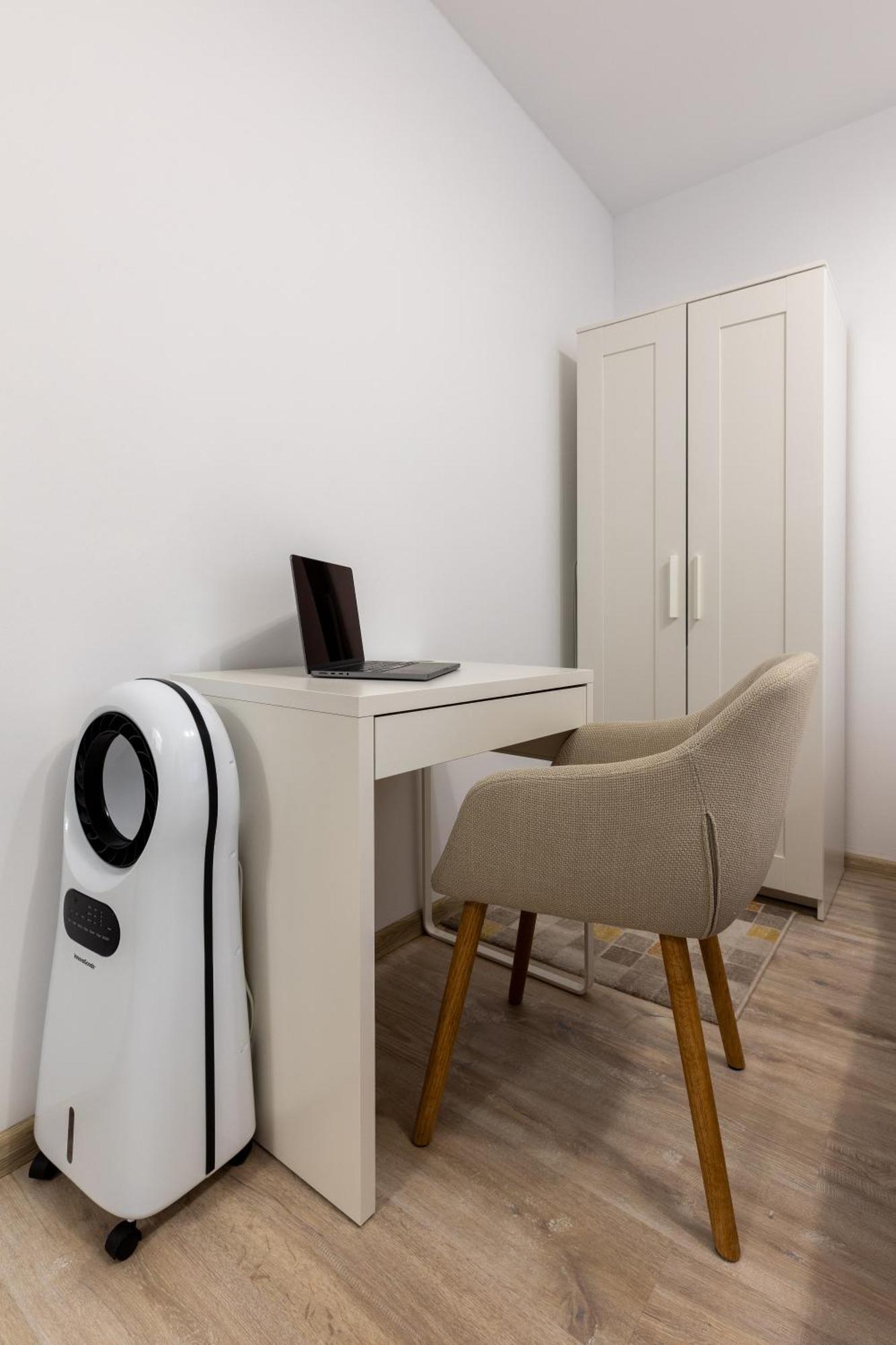 Apartamento Minerva Studio Craiova Exterior foto