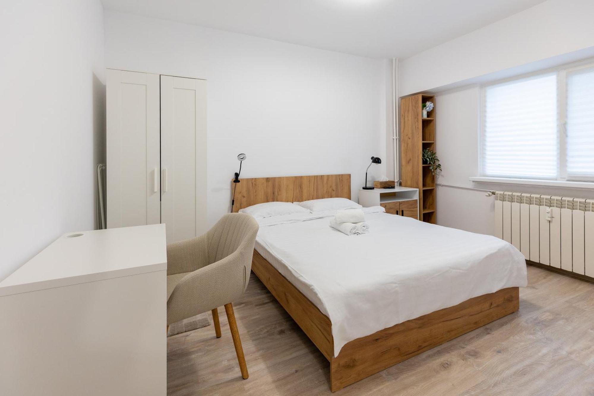 Apartamento Minerva Studio Craiova Exterior foto